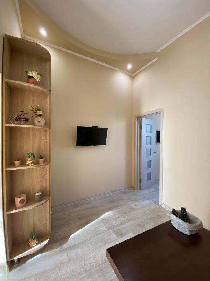 Opera House Apartment Lviv Exterior photo