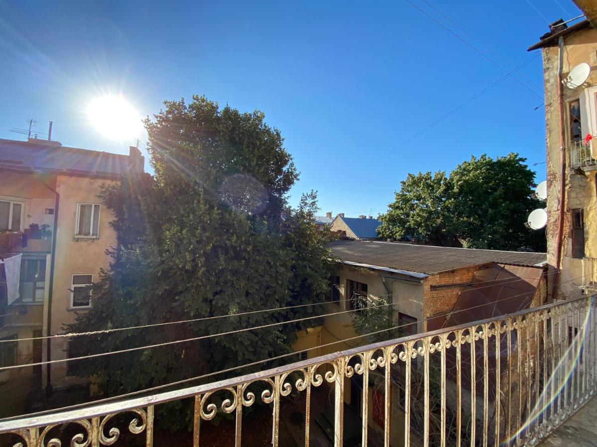 Opera House Apartment Lviv Exterior photo